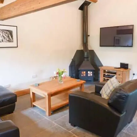 Yew Tree Tatil Evi *